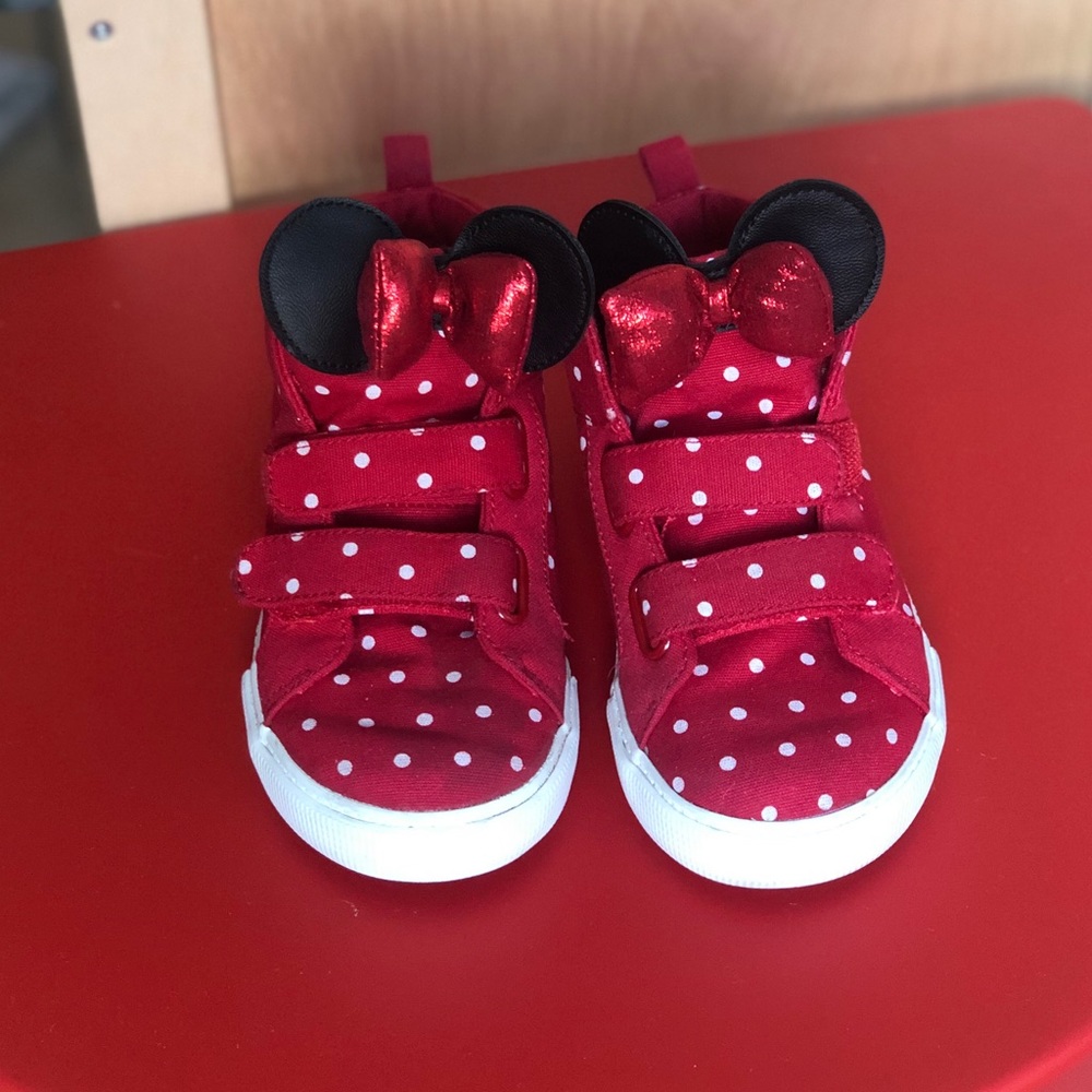 Toddler size 11 high top sneakers